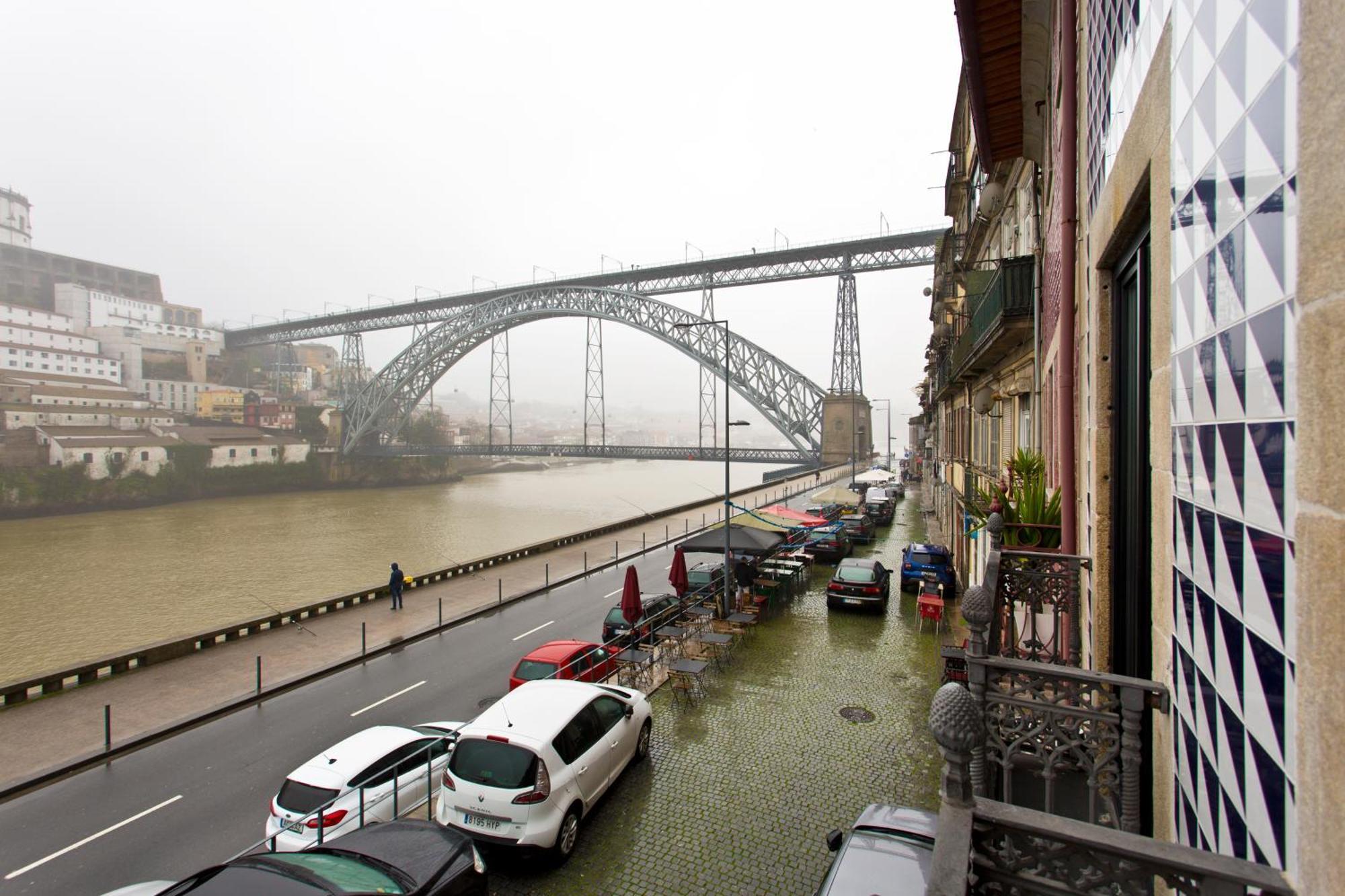 Rva - Gustave Eiffel Apartments بورتو المظهر الخارجي الصورة
